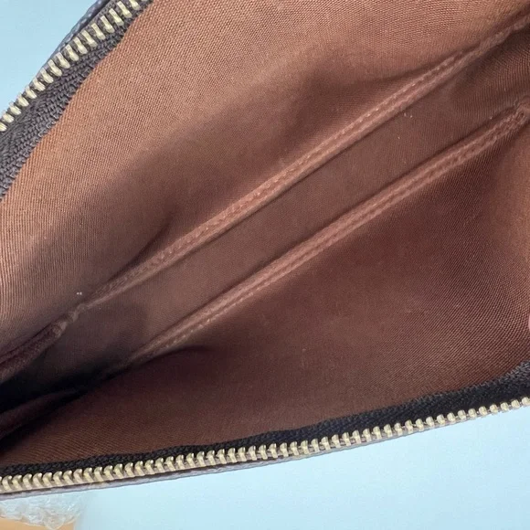 Louis Vuitton monogram pochette GM bag 😍 - Picture 8 of 9